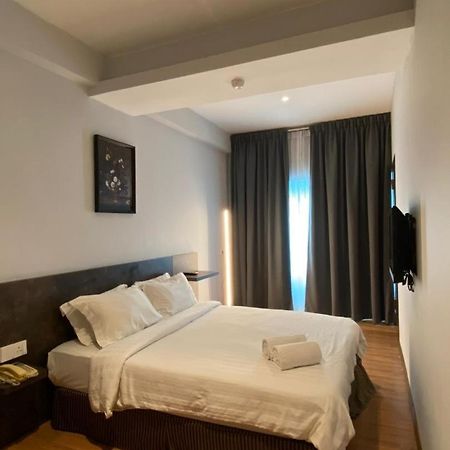 Express Inn Bintulu Exterior photo